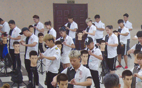 ����ѧ���������