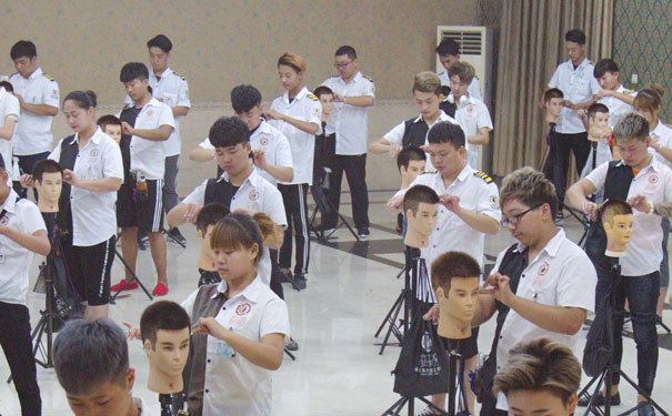 ����ѧ���������