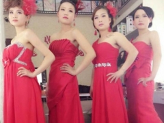 ���ݻ�ױ��ѵѧУ��ѯ�绰΢��/