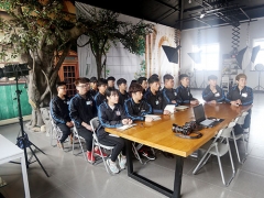 ��������ѧ��ױ��/