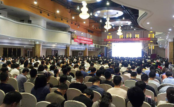 ������ʦ�ʸ�֤��ѵ�����ĸ��� - ����Ǯ