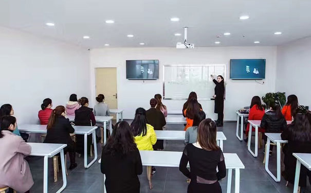 ����ѧ��ױ����� - ѧ�Ѷ���Ǯ - Ҫ���