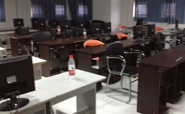 重庆麦积培训学校电话