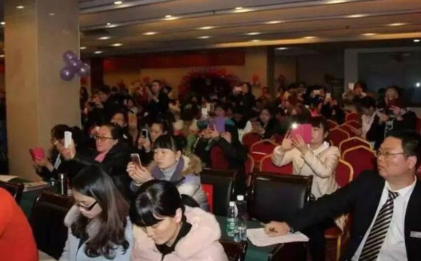 �Ϻ��ɽ�У����ƿ��Եص� - ������