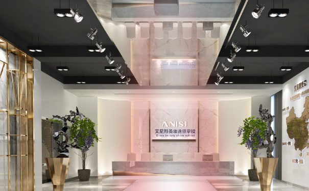 ���ڻ�ױ��ѵѧУ�ĸ��� - ѧ�Ѷ���