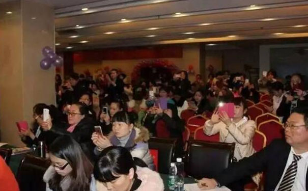 ��֦����ƿ��Եص� - ������