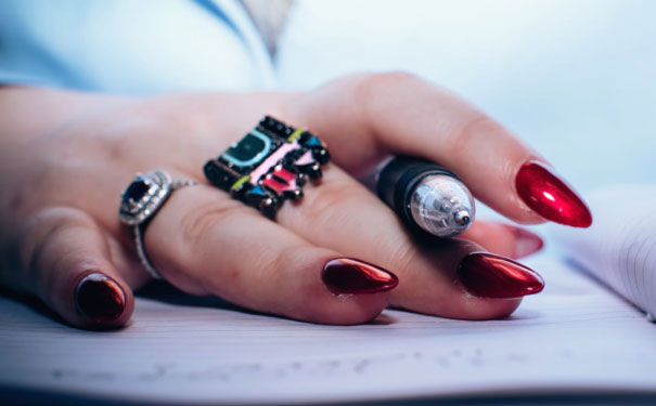 ����ͨ����������ѵѧУ�ĸ��� - ѧ�Ѷ���Ǯ  