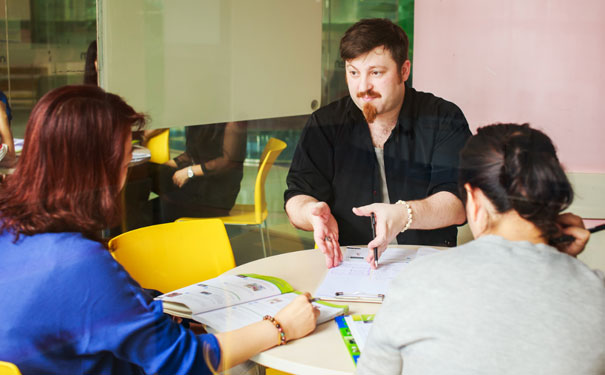 广州白云区学英语哪里好 - 学费多少