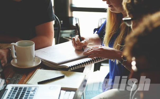 �ൺӢ����ѵ���ĸ���