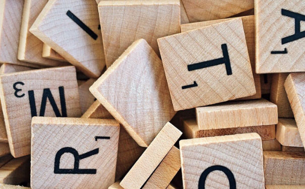 ���ݸ�����Ӣ�������ѵ�ļҺ� - �۸����Ǯ