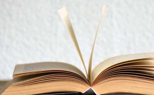 ����ͨ����Ӣ����ѵ��������Щ