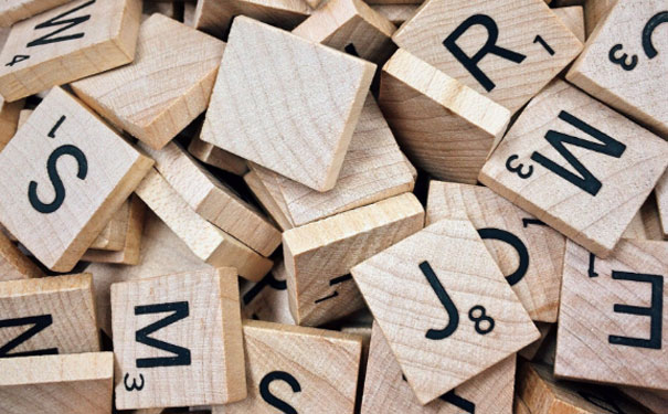 ����������Ӣ����ѵ��������Щ