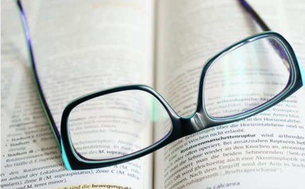 ���˿�����Ӣ����ѵ��������Щ��