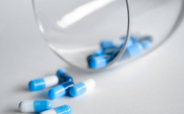 ���˽�������ʦ��ѵѧУ    