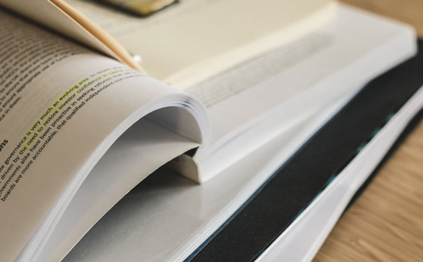 ��ɳ����������Ӣ����ѵ���ĸ��� - ����Ǯ