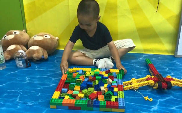 �����ٶ�ѧ����ļҺ�_��������