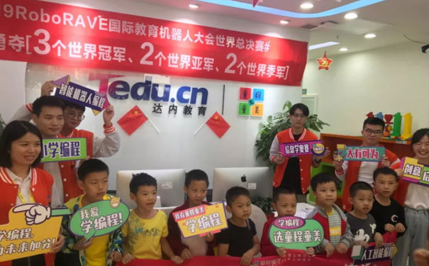 �ɶ��ٶ�ѧ����ļҺ�_��������