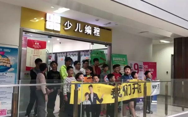 �����廪���ٶ�ѧ����ļҺ�_��������