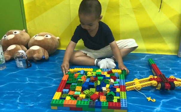 �����ٶ�ѧ����ļҺ�_��������