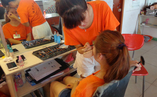 邢台学习化妆的学校