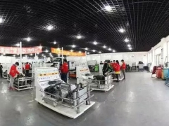 �ȷ�����ά��ѧУ�ĸ���_ѧ��_��ַ/