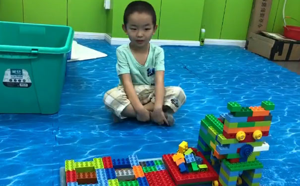 海口龙华区线上学少儿编程选哪家_学费多少钱