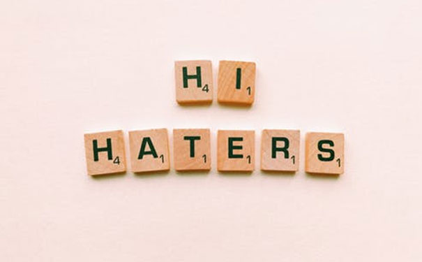 ���ڸ���������Ӣ��������Ͽγ��ĸ���_����Ӣ����ѵ����