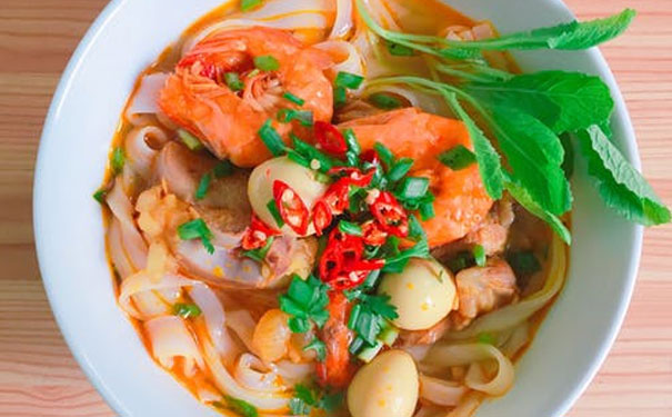 ��ݸ��������ʦ��ѵѧУ