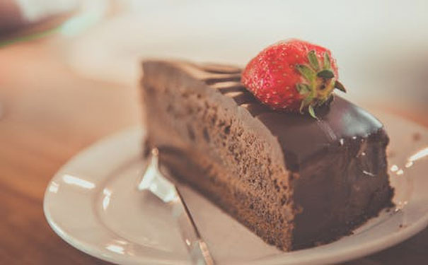 ���Ƹ۽�������ʦ��У�ĸ���_����