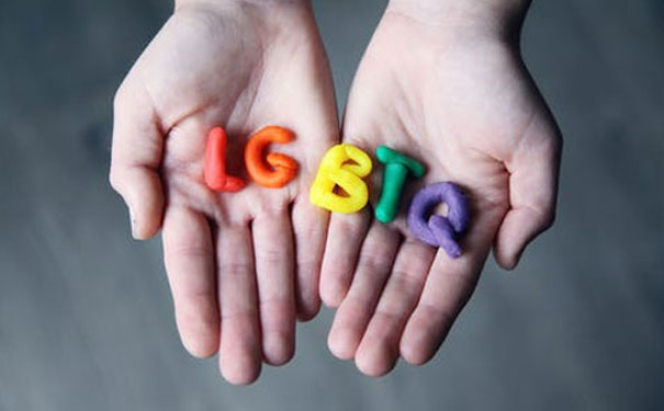 ��ݸ��������Ӣ��������Ͽγ��ĸ���_��ݸӢ����ѵ����