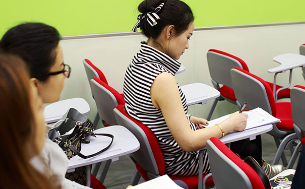 昆明五华区成人英语口语线上课程哪个好_昆明英语培训机构