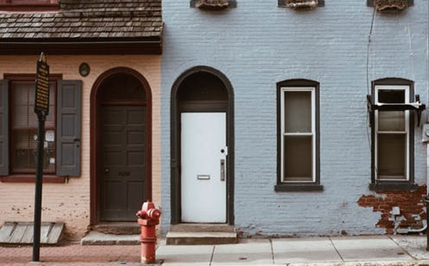 �ٷ���������ʦ���ı���