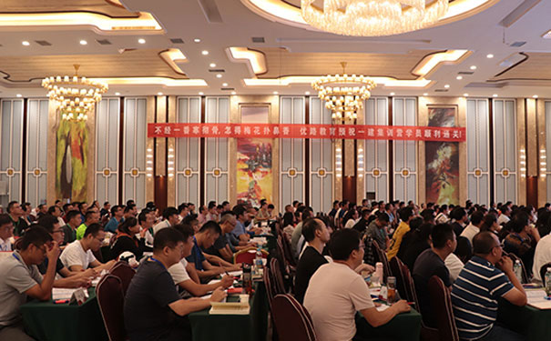 ���Ƹ���������ʦ����ʱ�俼�Եص�