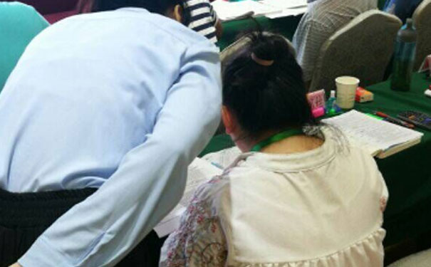 �����ǻ���������ʦ��ѵ���ĸ���_ѧ�Ѷ���Ǯ