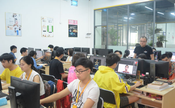 成都学室内设计学费大概多少钱