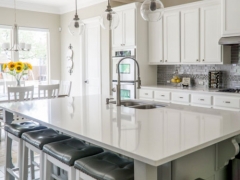 �ϲ�ѧ���������ѵ�Ѷ���Ǯ/