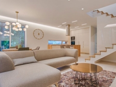 ����ѧ�������ѧУ�ļҺ�/