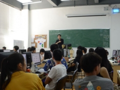 �Ϸ�ѧ�������Ҫ����Ǯ/