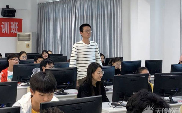 东莞学室内设计去哪里学比较好