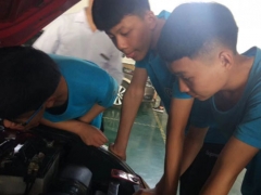 ʯ��ׯ����ѧУ�����ļҺ�/