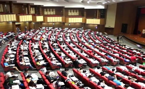 ¦����·�����н���ʦ����רҵ��