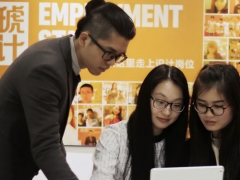 ��ɽѧ�������ѧУ�ļҺ�/