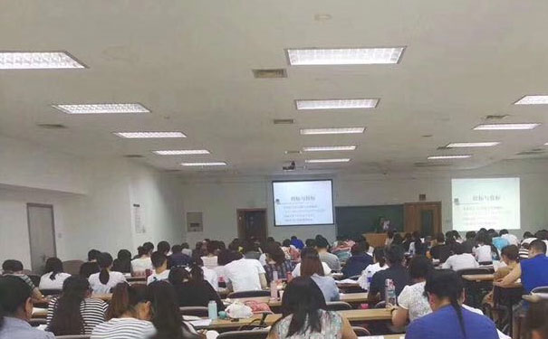 达州优路教育学校电话