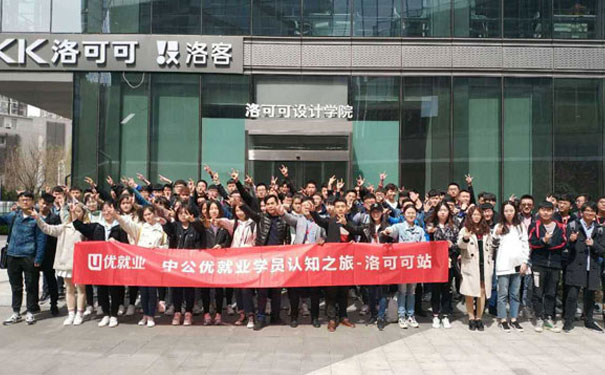 �ɶ���������ѵ��ѵ