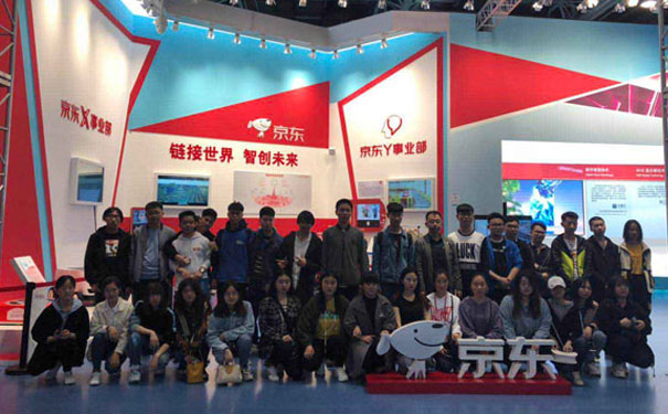 �����������ѵ�����Ǯ