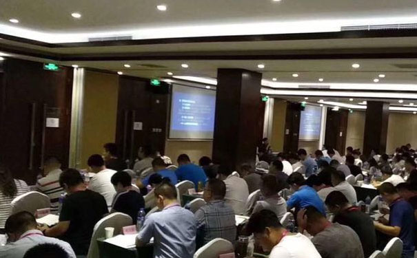 常州优路教育电话号码