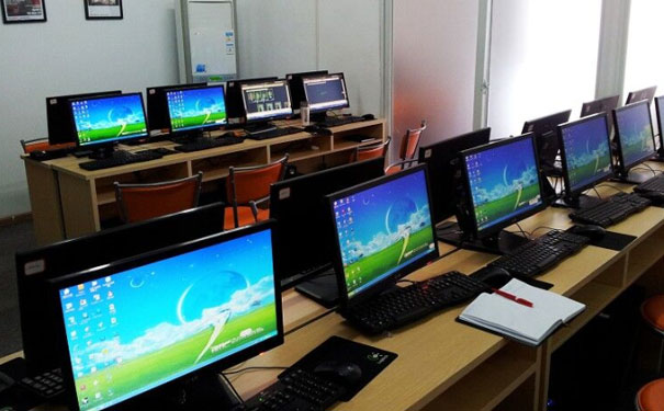 �ϲ�ѧ��Ƶ�ѧУ����Щ