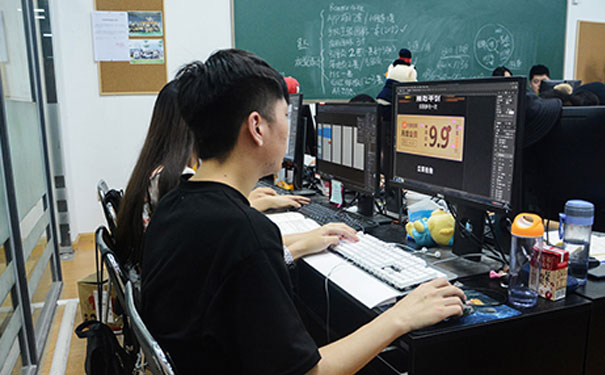 ���ѧ����ĸ�ѧУ��