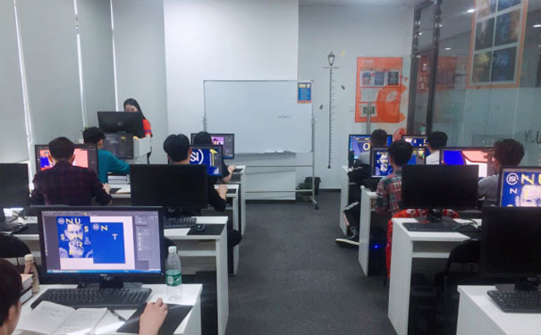 ����ѧ����ĸ�ѧУ��