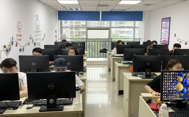 ����ѧ���Ҫ����Ǯ 